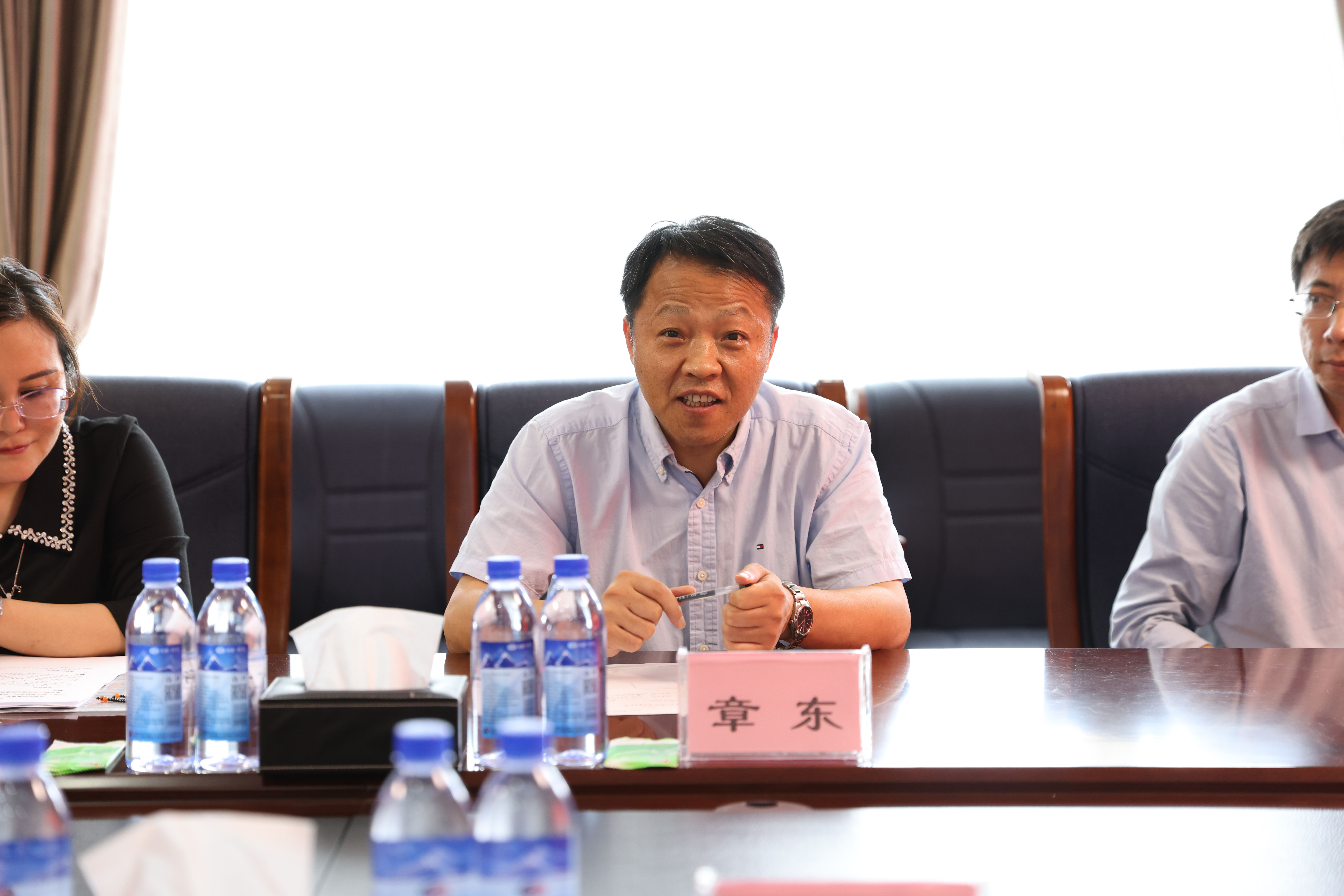 优德88股份与哈尔滨理工大学共建联合培养基地签约仪式隆重举行(图2)