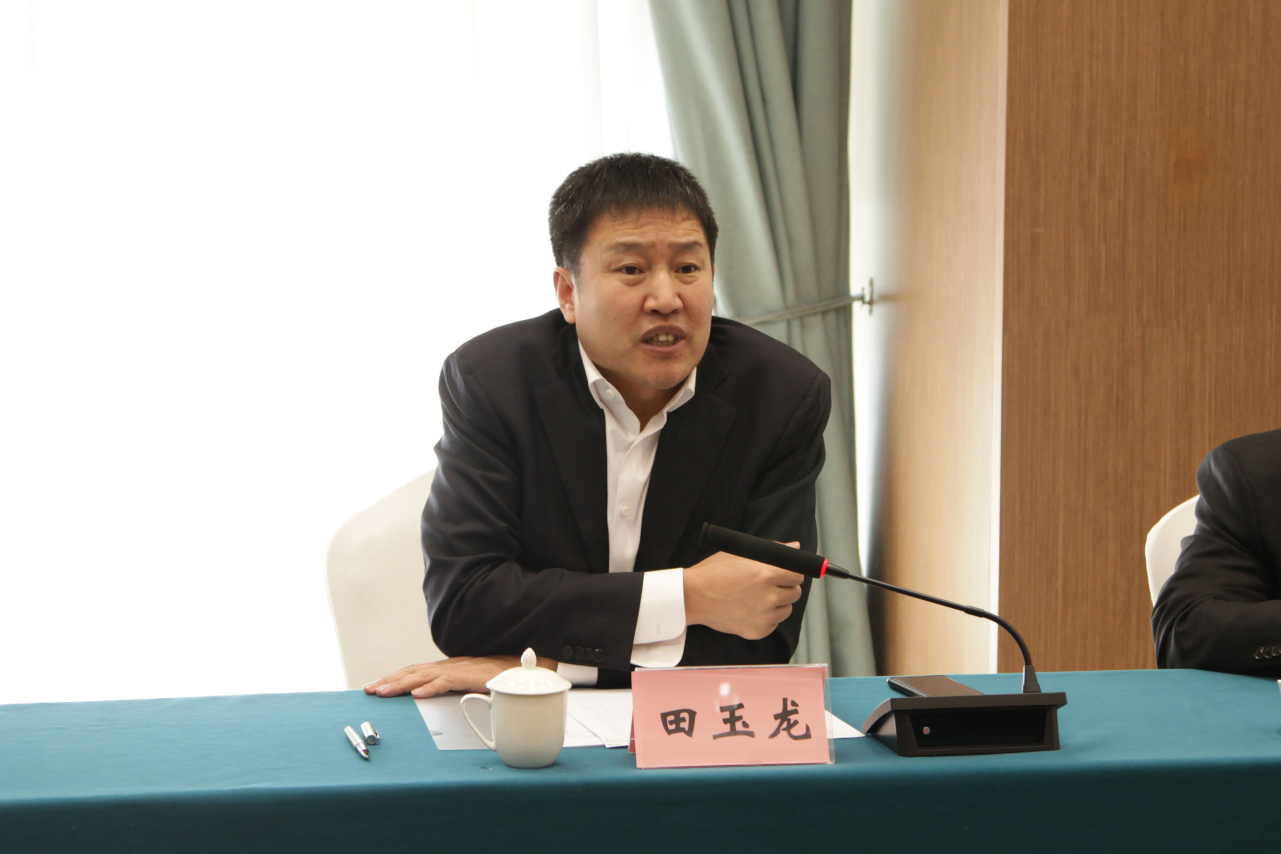 优德88股份与玉溪国有资本运营有限公司举行战略合作签约仪式(图3) 优德88股份与玉溪国有资本运营有限公司举行战略合作签约仪式(图3)